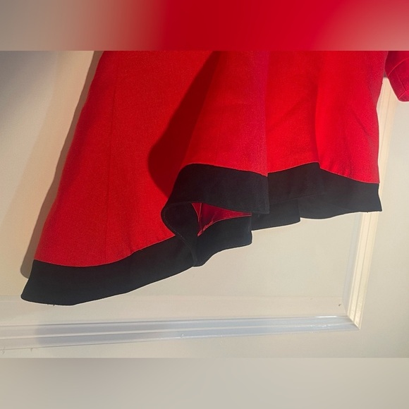 Gorgeous VINTAGE 70s Chairman of the Board by PSI Red Blouse with Shoulder Pads - Picture 13 of 16